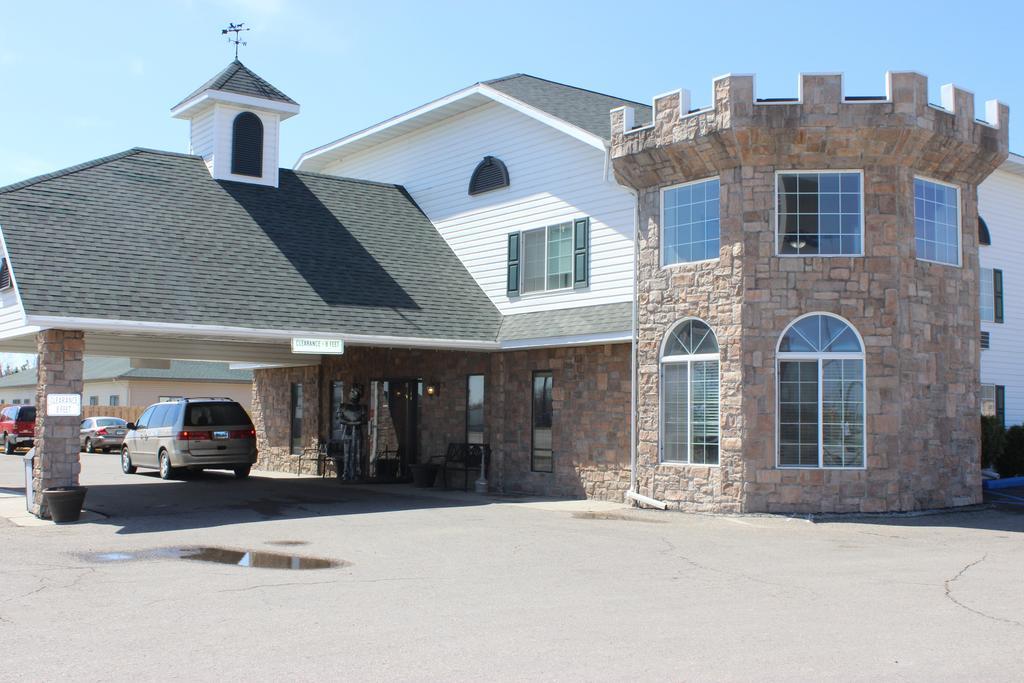 Knights Inn&Suites - Grand Forks Exterior foto